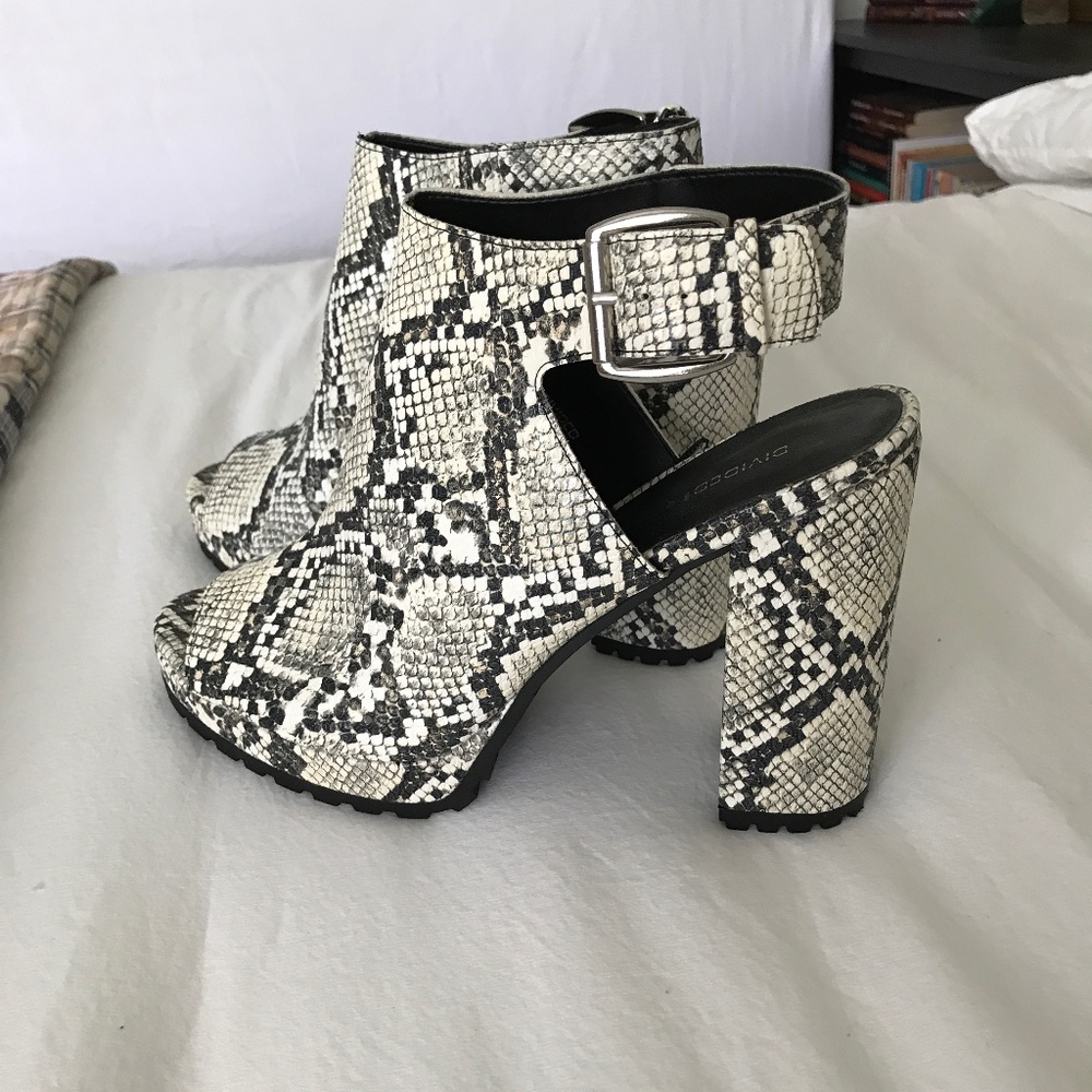 H&M Snakeskin Chunky Platform Heeled Sandals